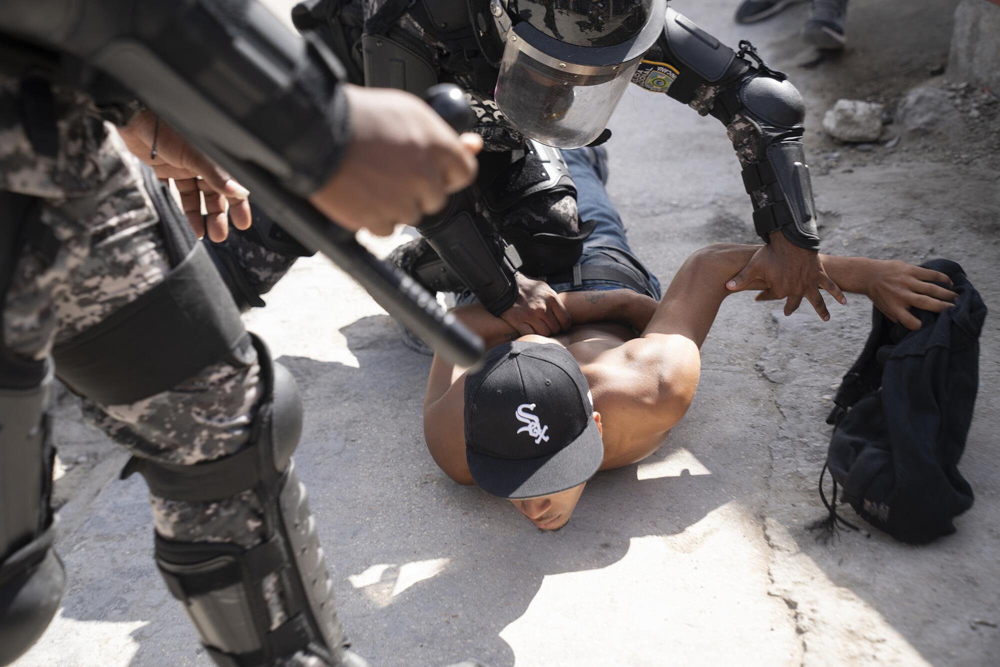 Dominicana ultras Afonso - 16